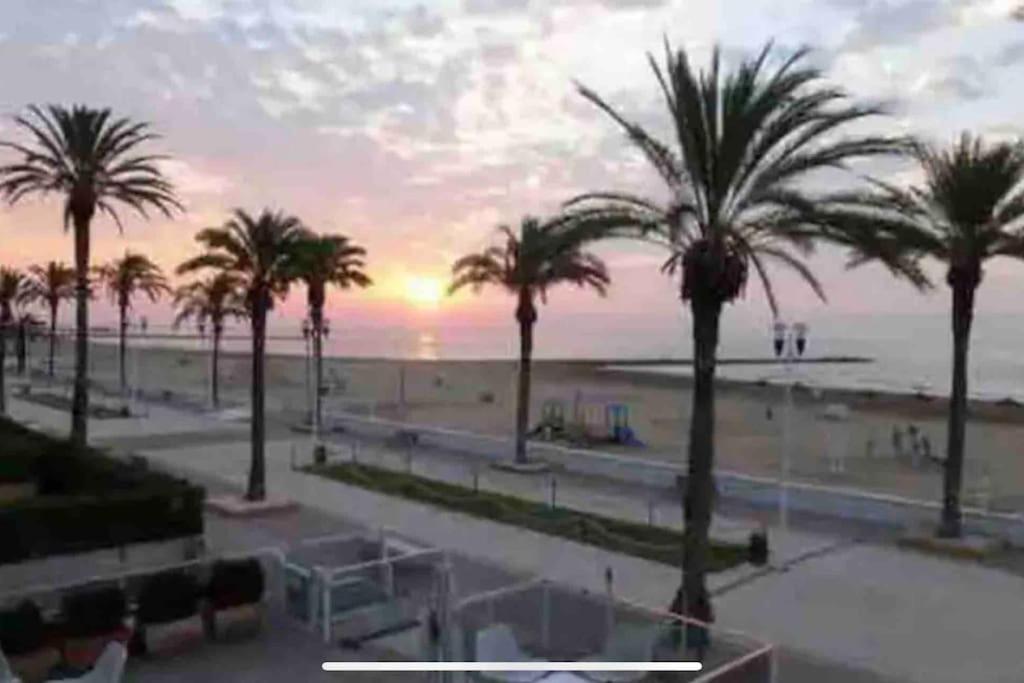 Precioso Apartamento Junto Al Mar Puebla de Farnals Exterior photo